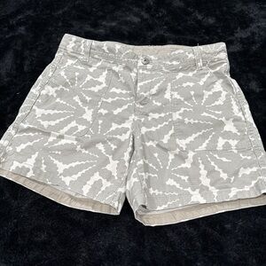 The North Face Women's Gray Patterned Shorts